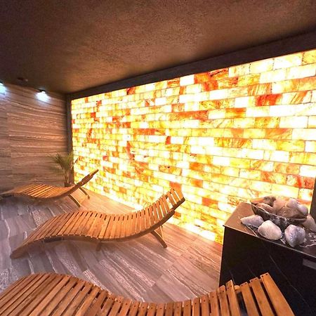 Apartment Superior Baltic With Terrace - Pool, Saunas, Jacuzzi, Fitness, Salzgrotte Kolobrzeg Ngoại thất bức ảnh