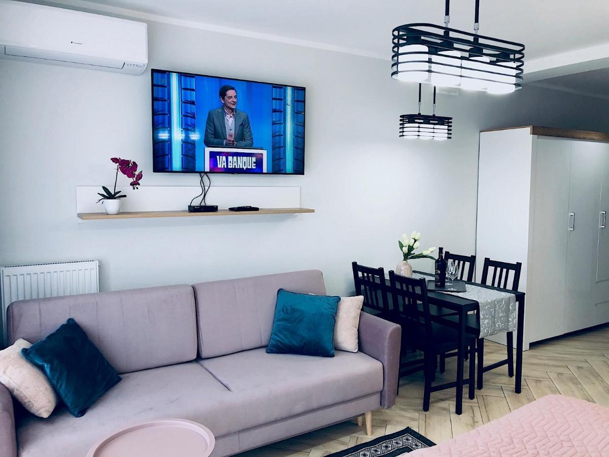 Apartment Superior Baltic With Terrace - Pool, Saunas, Jacuzzi, Fitness, Salzgrotte Kolobrzeg Ngoại thất bức ảnh
