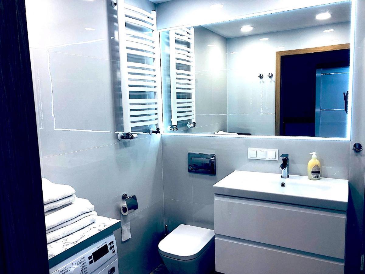 Apartment Superior Baltic With Terrace - Pool, Saunas, Jacuzzi, Fitness, Salzgrotte Kolobrzeg Ngoại thất bức ảnh